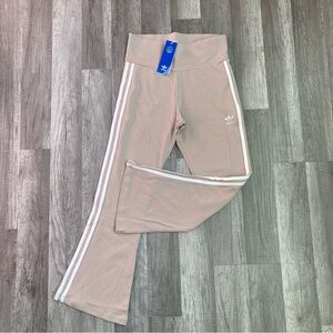M womens ADIDAS originals 7/8 flare leggings size Medium 3 stripe trefoil